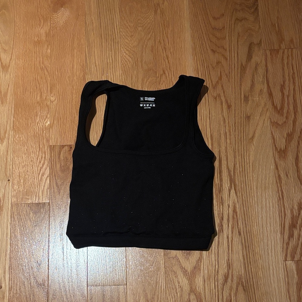 Black Sleeveless Top